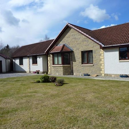Inverness. Private Double Room With En Suite. Room Only. Bagian luar foto