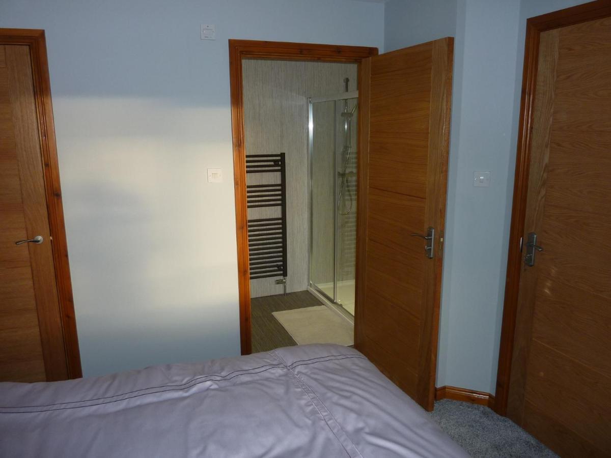 Inverness. Private Double Room With En Suite. Room Only. Bagian luar foto